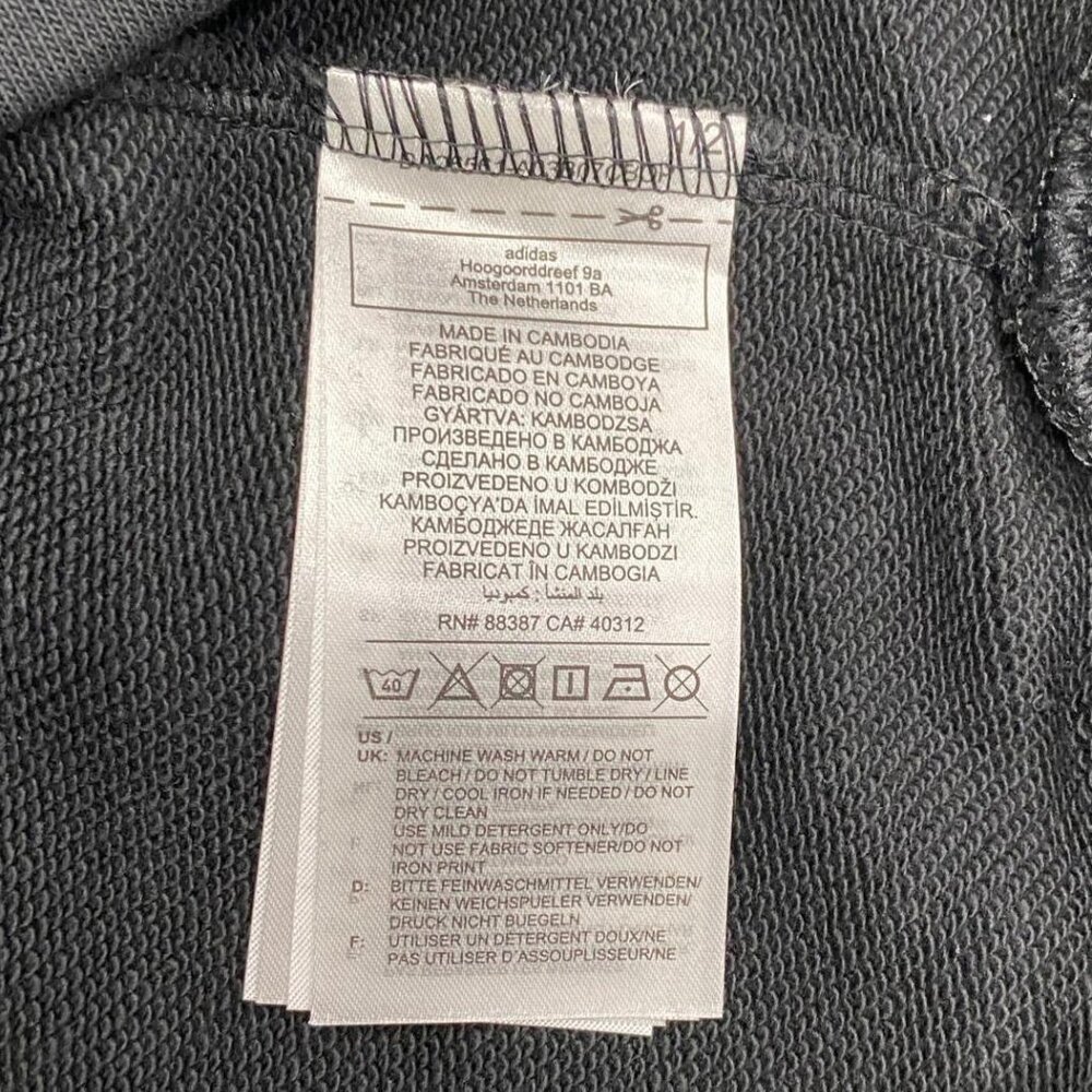 NWT Men's Adidas Future Icons Embroidered Badge Black Sweatshirt Size M, L, XL - Picture 8 of 9